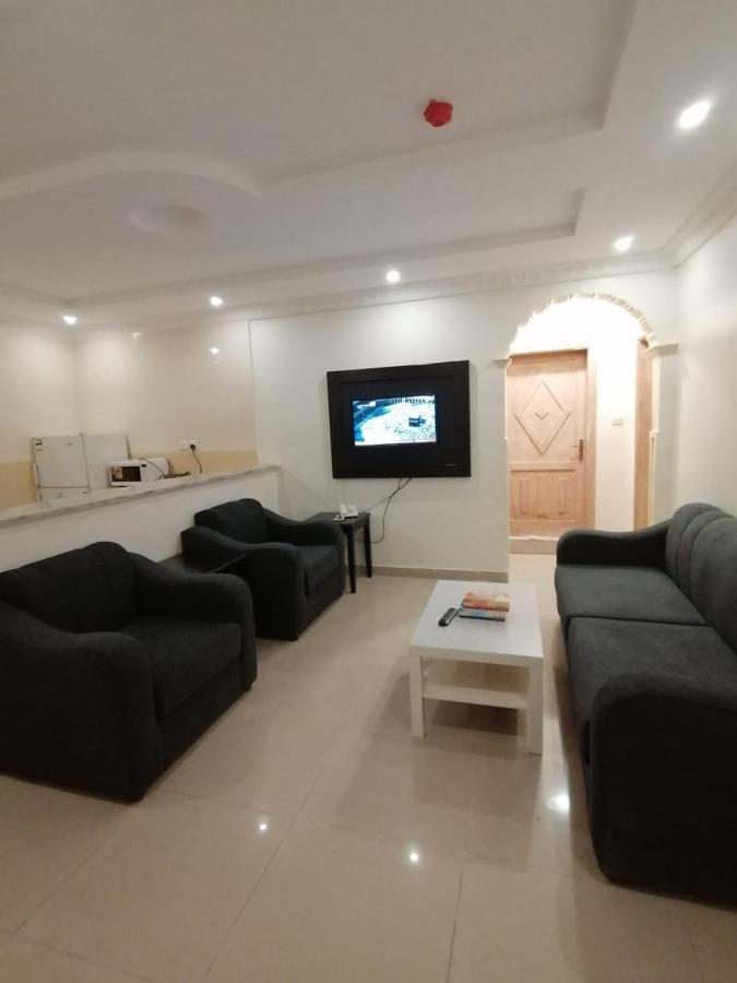 Qasr Al Amal Furnished Units Aparthotel Jeddah Bagian luar foto